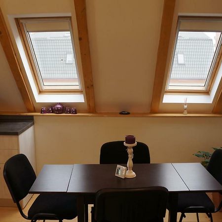 Leisure Apartmens Brasov Apartment Bagian luar foto