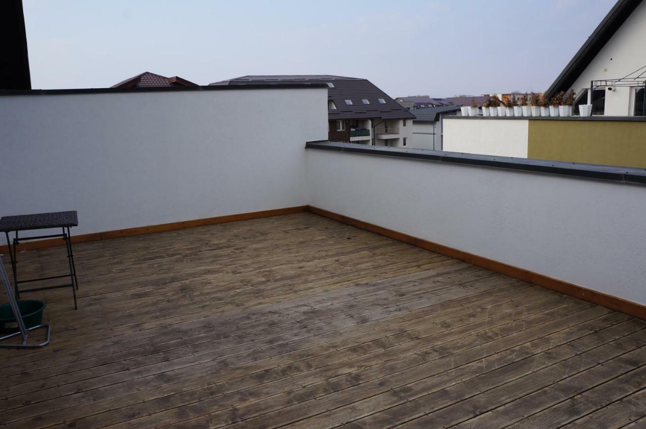 Leisure Apartmens Brasov Apartment Bagian luar foto