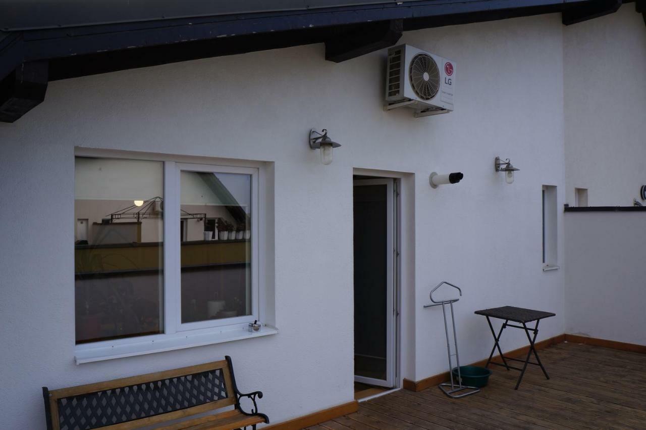 Leisure Apartmens Brasov Apartment Bagian luar foto