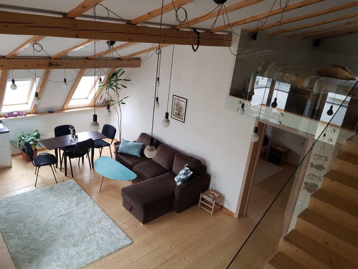 Leisure Apartmens Brasov Apartment Bagian luar foto